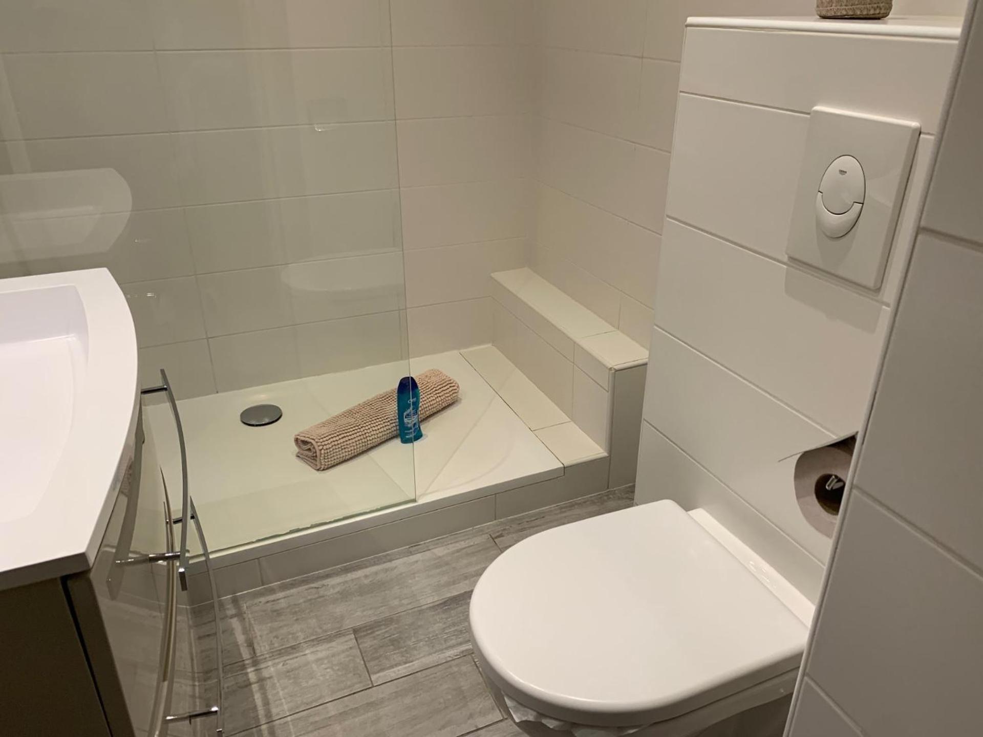 Apartamento L'Azur Promenade Niza Exterior foto